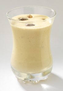 Lire la suite à propos de l’article Milk-shake spéculoos aux éclats de sucre candi